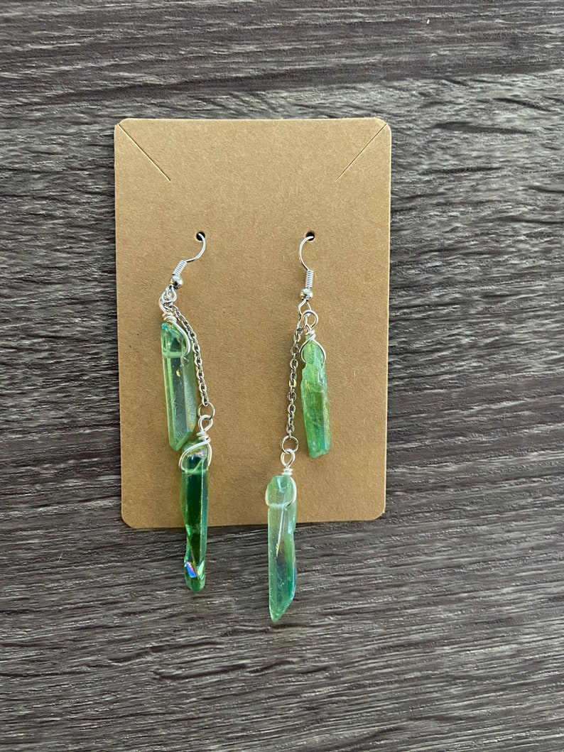Green Crystal Quartz Dangle Drop Earrings crystal jewelry green aura quartz silver jewelry
