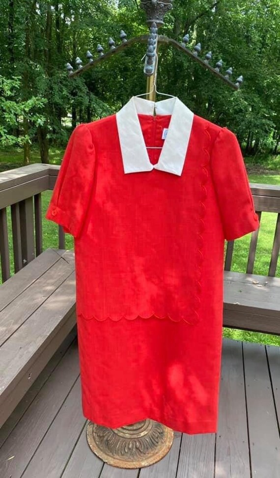 VOLUP VINTAGE Late 1970s Leslie Fay Red Dress