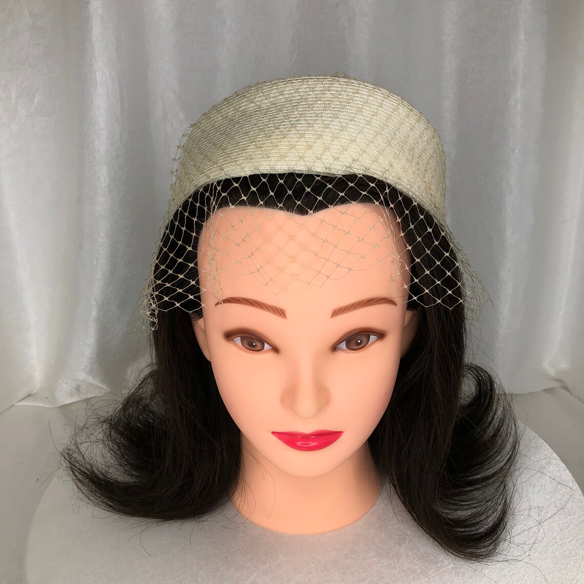 Cream Colored Vintage Pillbox Hat With Veil and Floral Etsy