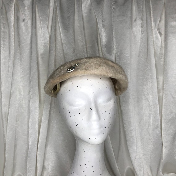 Clover Lane Vintage Beige Hat with Rhinestones