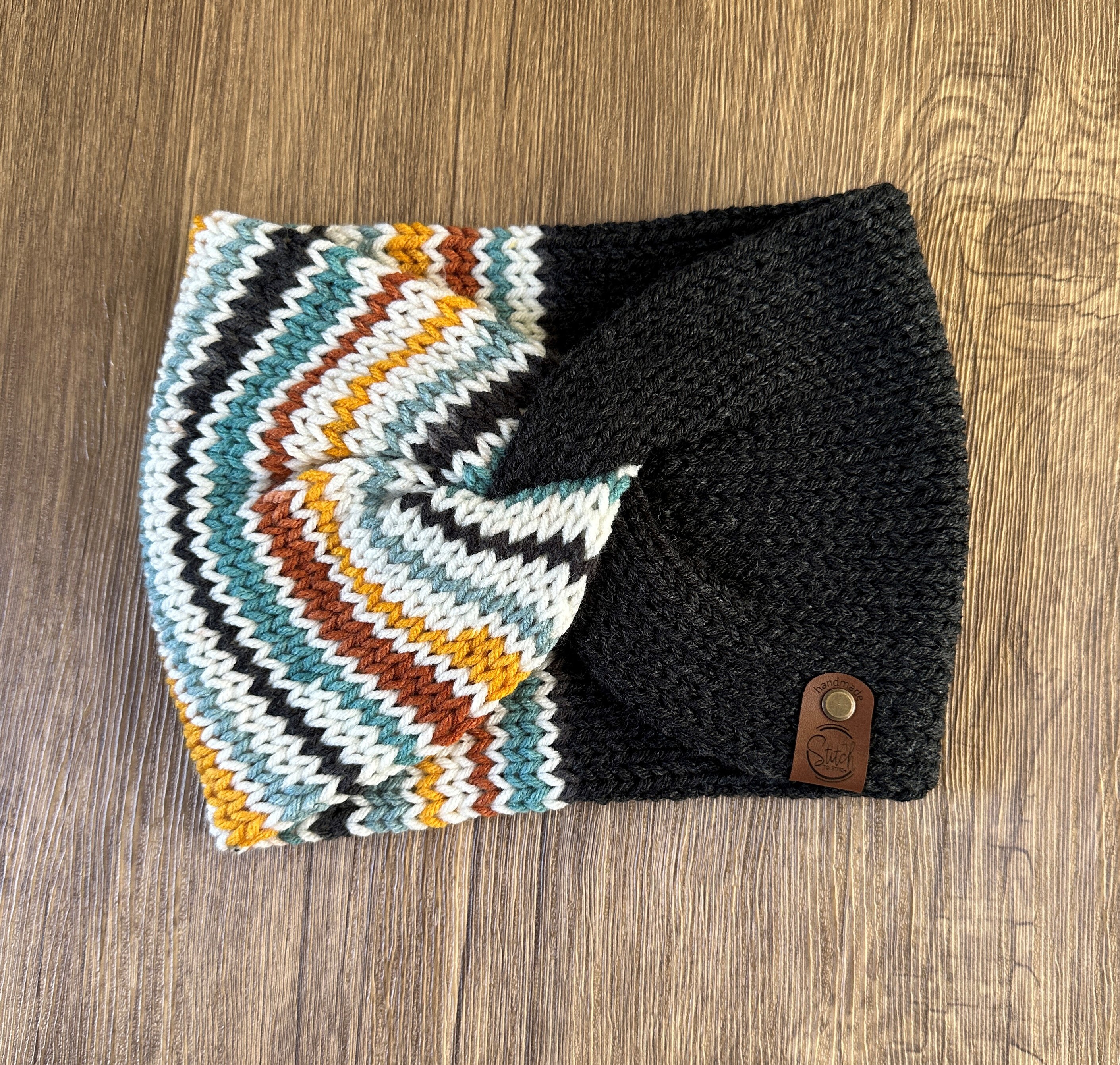 Handmade Knit Black Stripe Wide Ear Warmer, Twist Headband  display picture 2