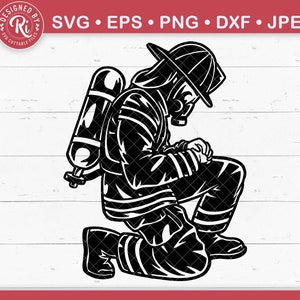 ひざまずいて祈る消防士 SVG、メモリアルデー、シャツ、炎、ギフト、装飾品、夫、退役軍人、消防署、DXF、EPS、カット ファイル、PNG