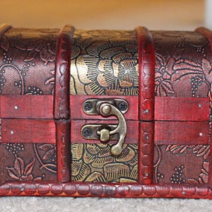 Haunted Aran Coven Charging Box and spell cloning
