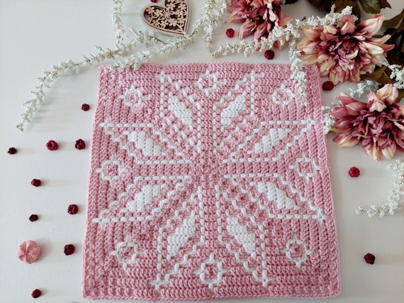 First attempt at mosaic crochet isn't going well 😂 : r/crochet