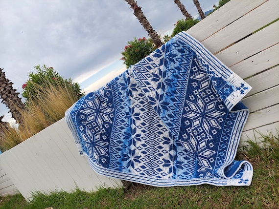 Overlay Mosaic Crochet Afghan/blanket Pattern GLORIOUS CHRISTMAS