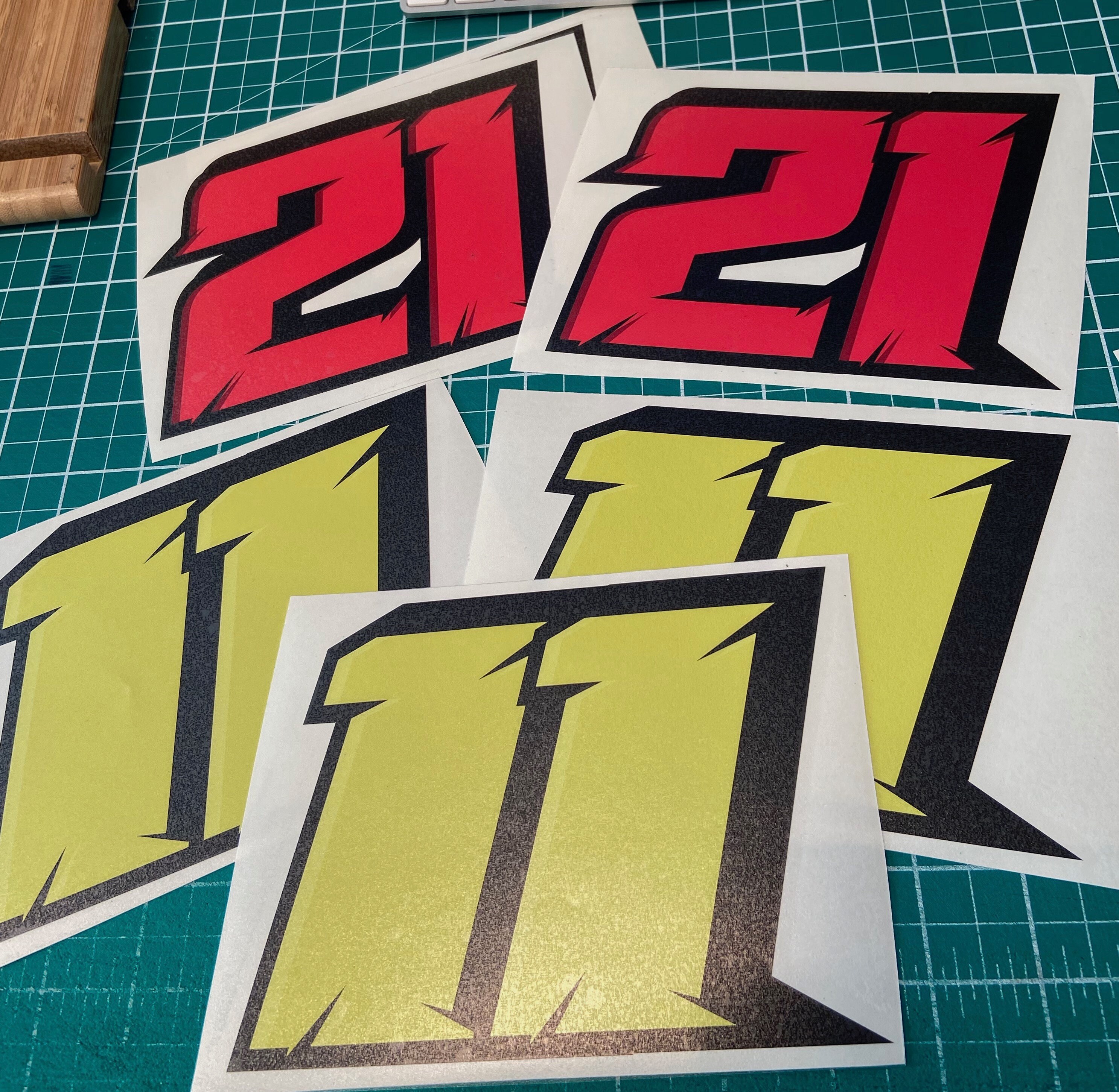 Racing Numbers Vinyl Decals Stickers FRESHMAN 3 pack – The Graphics Company