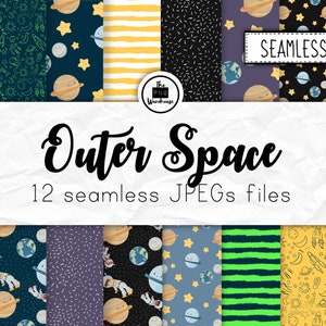 Może przedstawiać: Dwunastu bezszwowych wzorów cyfrowych papierów z motywami kosmicznymi. Wzory obejmują planety, gwiazdy, rakiety, astronautów i wiele innych. Wzory są w różnych kolorach, w tym niebieskim, zielonym, żółtym i czarnym.