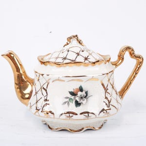 Vintage Arthur Wood Teapot: Gold Gilt Floral Porcelain, Made in England
