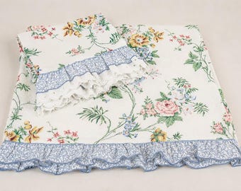 Vintage Floral Bedding Set, Cottagecore Pink Rose Flat Sheet, Ruffled Shams
