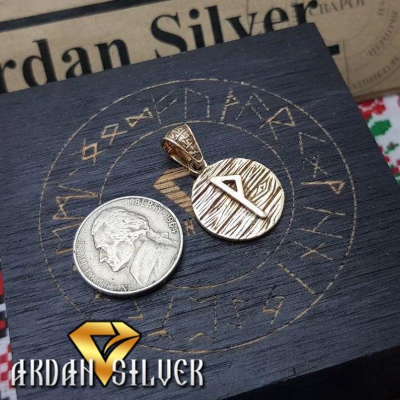 Wunjo Rune Pendant Wunjo rune Rune Pendant Elder Futhark,Viking jewelry,Pagan jewelry,Rune Wunjo Rune jewelry rune Viking Pendant