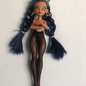 Tights will fit the petite slimline doll. This is 11 inches doll. G3