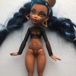 Crop top for petite slimline 11 inches doll. G3. It's black color image 4