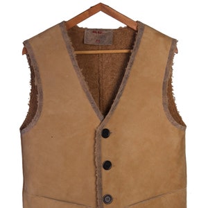 Vintage-Inspired Nappa Leather Vest | Brown with Curly Sheep Fur