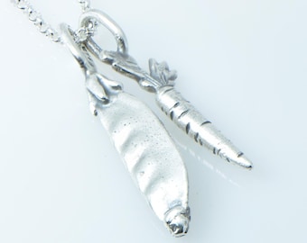 Carrot and pea necklace in sterling silver