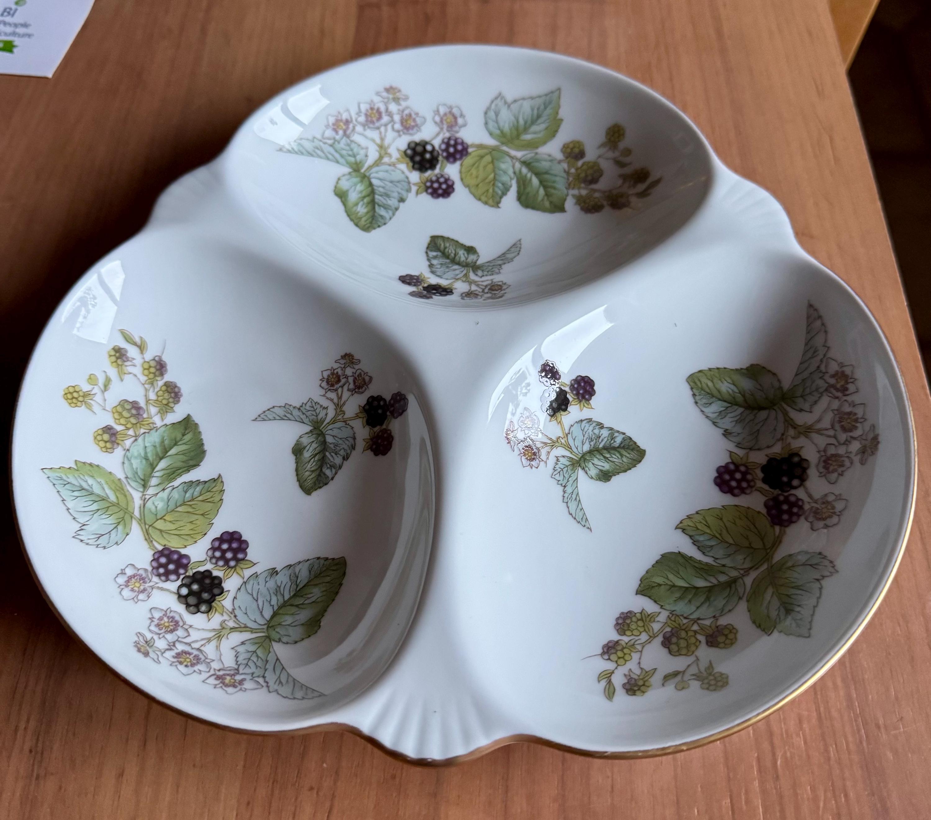 Worcester Lavinia Dinner Plate - Etsy