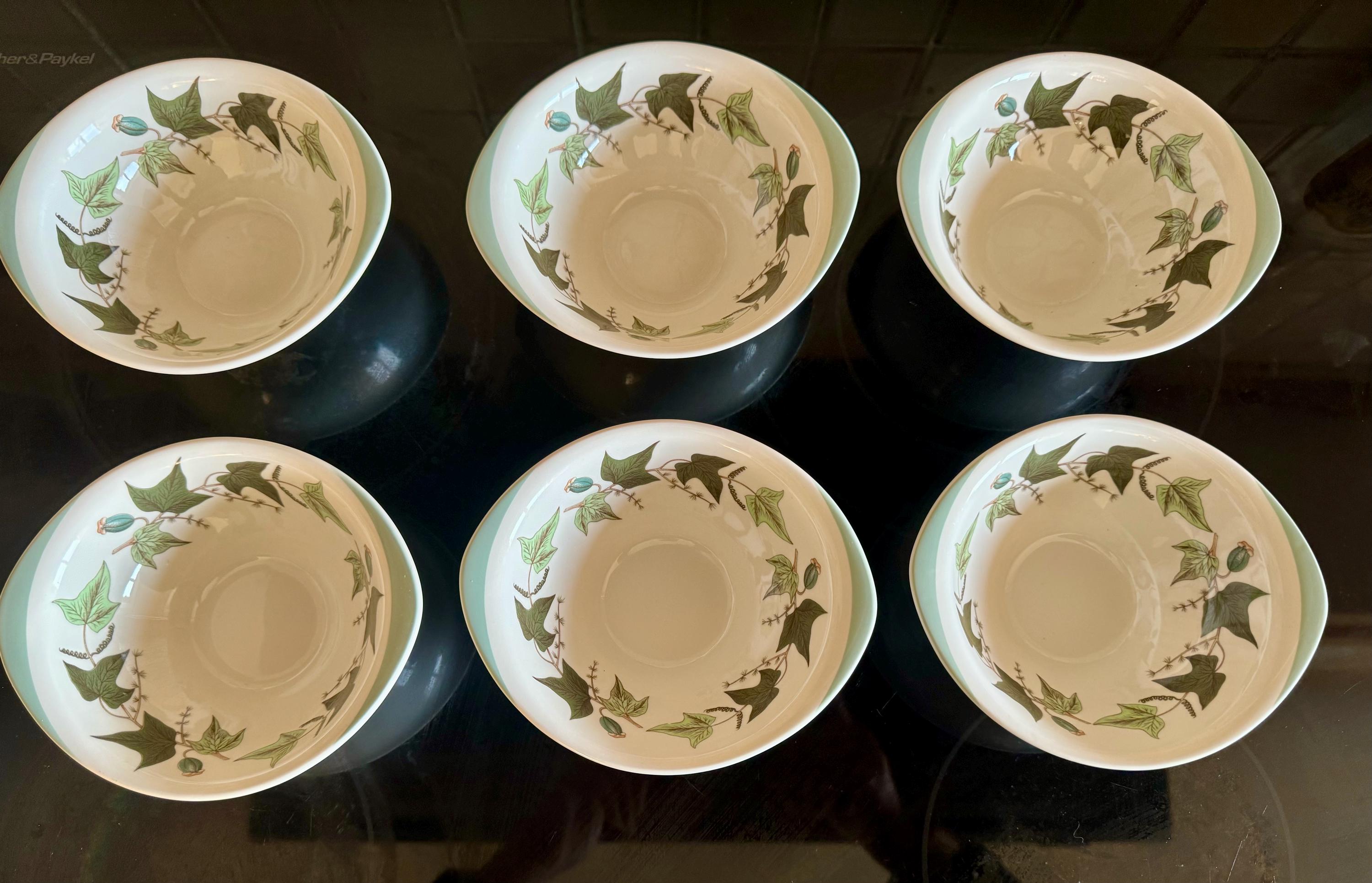Wedgwood green leaf - Etsy 日本