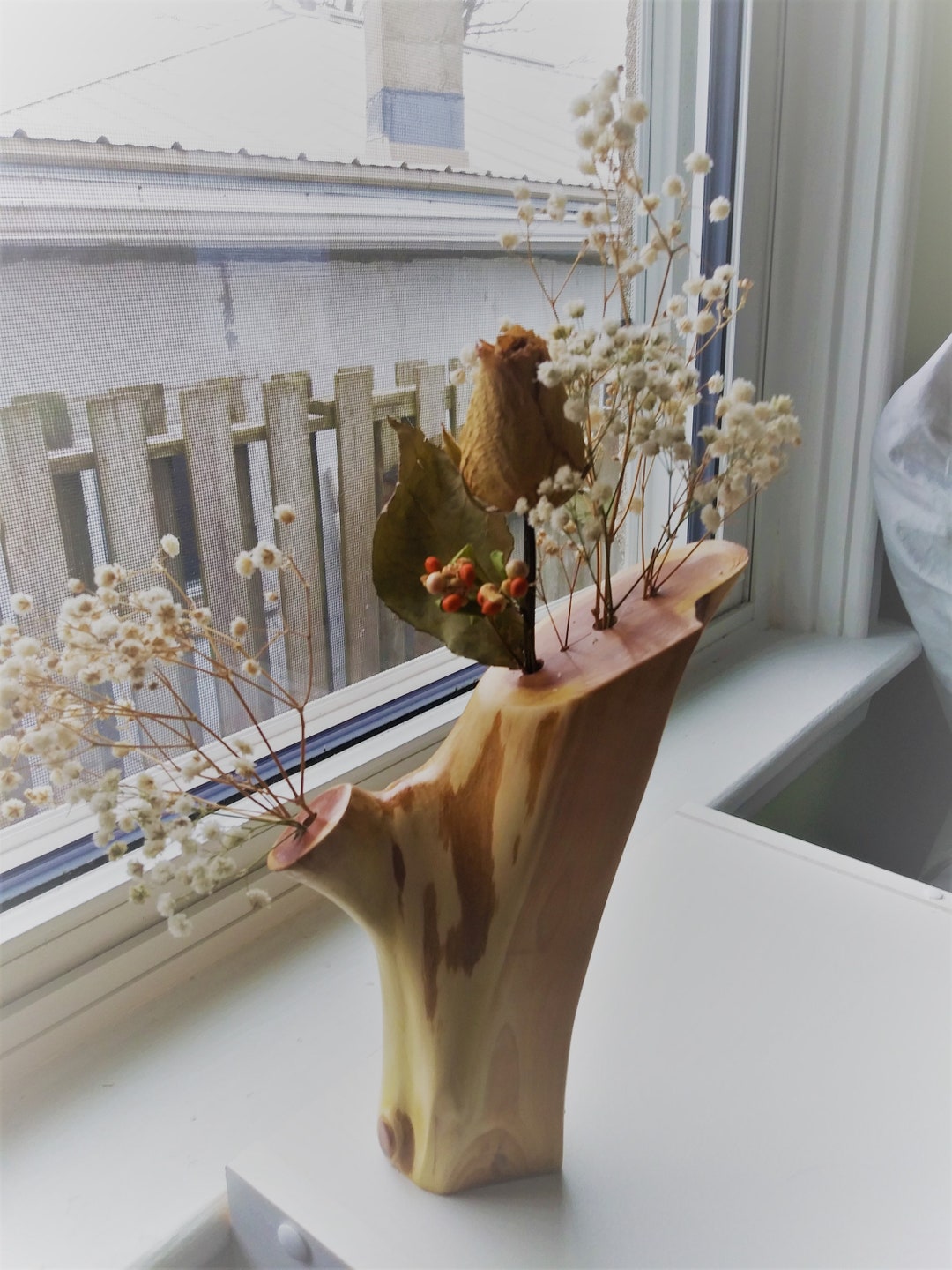 Vase Natural Branch , Wooden Dried Flower Vase, Gift Mom, Polished Wood, Yew Wood Grain Vase, 5