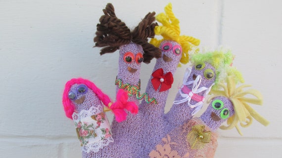 DIY Kids, Glove Puppet , Craft Kit Puppets, Valentines Day, Ages 9