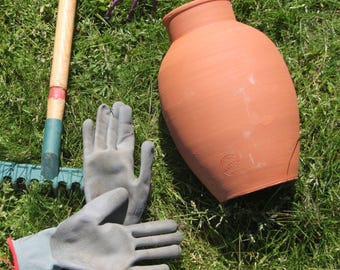 Ollas, Oyas, tuinman om te begraven