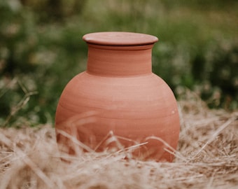 Ollas, Oyas, gardener to bury