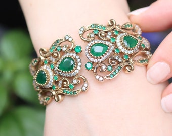 Silver Emerald Bracelet Bangle Cuff, Turkish Handmade Bracelet, Silver 925 Cuff, Emerald Bracelet, Gift for Her, Emerald Bangle, Mothers Day