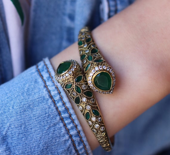 Gift for Her 925 Sterling Silver Emerald Bracelet Handmade Bracelet Silver 925 Bangle Cuff Emerald Bracelet Emerald