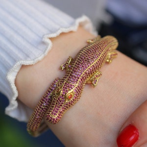 Silver Ruby Crocodile Bracelet , Animal Symbol Silver Bracelet, Sterling Silver Crocodile Bracelet, Best Friends Gift, Animal Silver Bangle