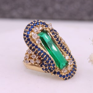 Emerald Handmade Ring, Unique Design Emerald Ring, Silver 925 Ring, Baguette Emerald Silver Ring, Womens Ring, Authentic Ring, Mothers Gift