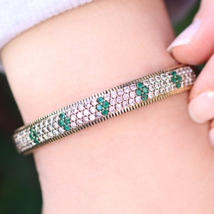 Silver Emerald Bracelet Bangle Cuff, Turkish Handmade Bracelet, Silver 925 Cuff, Emerald Bracelet, Gift for Her, Emerald Bangle, Mothers Day