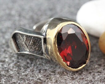 Ruby Ring, July Birthstone Ring, Sterling Silver 925 Ruby Adjustable Ring, Vintage Ruby Ring, Red Ruby Oval Gemstone Ring, Ruby Jewelry Boho