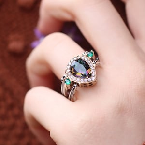 Extraordinary Ring, Reversible Ring Two in a One Ring 925 Sterling Silver Band Women gift, Emerald Mystic Topaz Ring, Mother&#39;s Day Gift