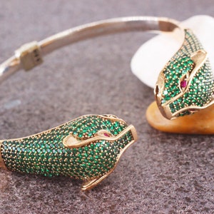 925 Sterling Silver Tiger Bracelet, Turkish Handmade Emerald Bracelet, Silver 925 Animal Tiger Cuff, Gift for Her, Silver Bangle Cuff