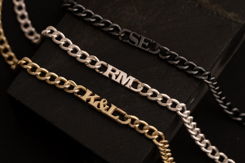 Mens Chain Bracelet , Personalized Mens Name Bracelet , Curb Chain Name