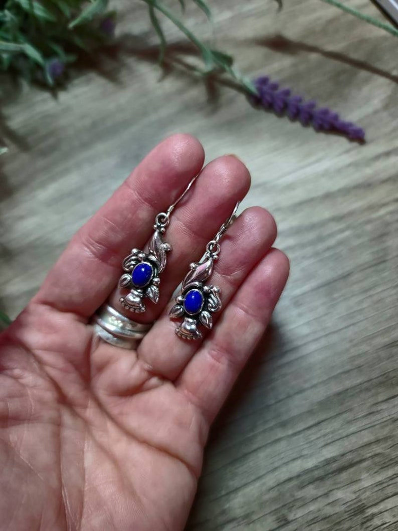 Vintage Native American Old Pawn Blue Lapis 925 Sterling Silver Squash Blossom Dangle Drop Earrings