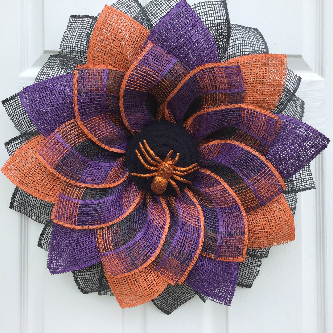 Halloween Wreath, Flower Halloween Wreath, Fall Wreath, Spider Wreath