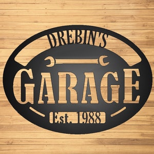 Metal Garage Sign with Personalized Name and Established Date - Perfect Gift for Dad - Customized Steel Wall Hanging - Garage Door Hanging