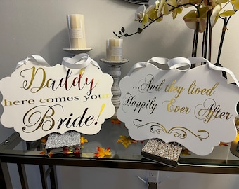 PERSONALIZED Double sided Gold WEDDING Signs, Welcome SIGN, Here Comes The Bride, Gold text wedding signs