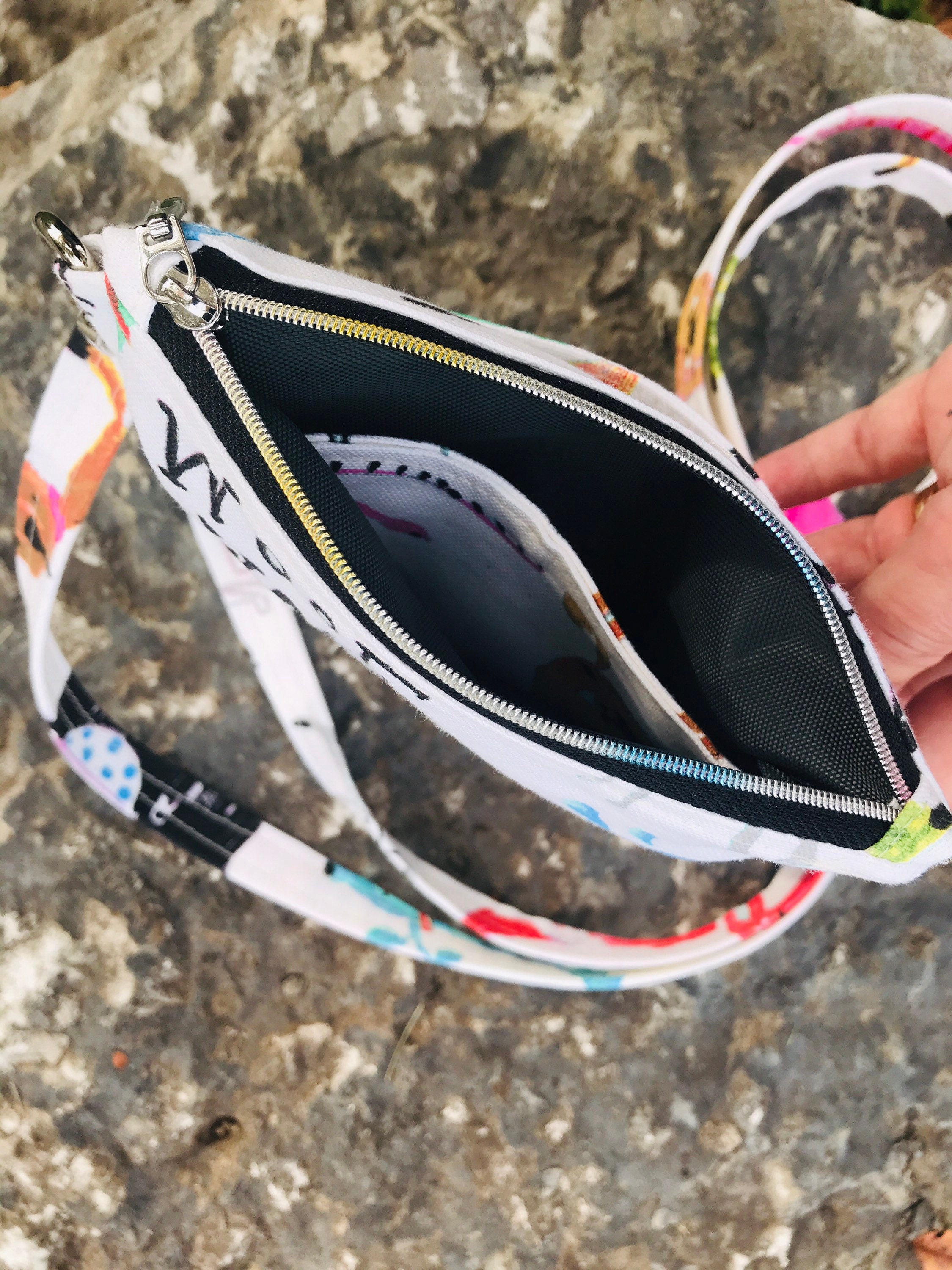 Dog Walking Poop Bag Hands Free Poop Bag Dispenser Puppy Treat Cross