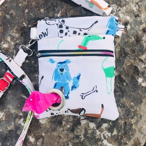 Dog Walking Poop Bag - Hands Free Poop Bag Dispenser - Puppy Treat Cross Body -  Doggy Purse - Waterproof Lining Dog Bag-Gift for Dog Lovers