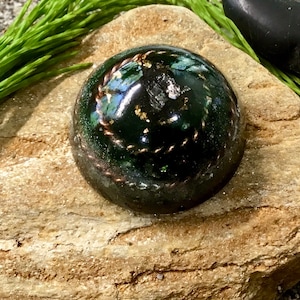 Elite Shungite Orgonite Energy Harmonizer, Crystal Energy Palm Stone Generator, Chakra Balancing Amulet, EMF Gift