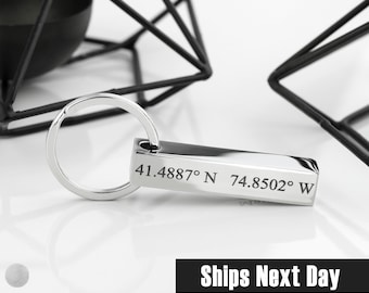Personalized Keychain for Men Custom 4 Sides Engraved Bar Mens Key Chain Valentines Gift Boyfriend Hudsband Unique Gifts for Him -L4SBK-S