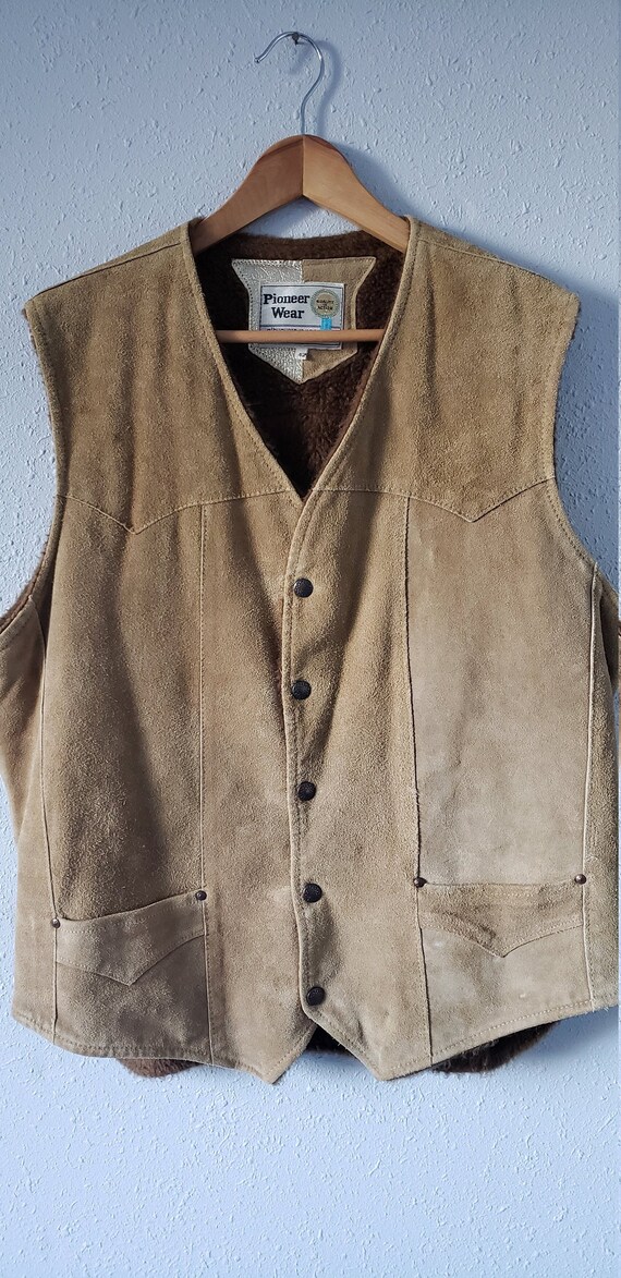 Leather Vest / Shearling Lined Vest / Vintage Vest