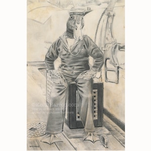 Puede incluir: Boceto a lápiz de una figura con cabeza de pato con uniforme de marinero, sentada en una caja de madera. El pato lleva un gorro de marinero que dice "HMS FENTON". La obra está firmada por el artista.