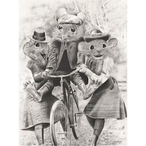 Ratones en bicicleta. Grabados. N.° 25 Arte animal victoriano de la colección Anicurio™ del artista británico Keith Harrop.