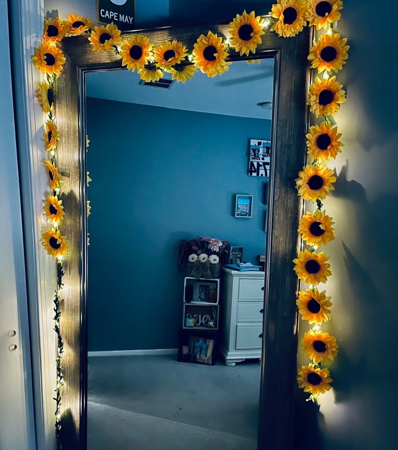 Sunflower Garland Wall Hang With Shimmer Lights | Etsy