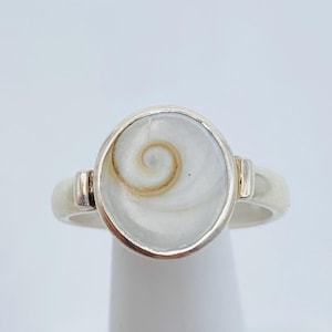 Shell Ring, Shiva Eye Ring, Shiva Ring, Natural Stone Ring Silver, Sterling Silver Ring, Seashell Ring, Ojo Santa Lucia Ring, Gift for Women