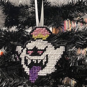 King Boo Ornament, Handmade to Order Luigi&#39;s Mansion Inspired X-mas Tree Decoration, Cross-stitch on Plastic Canvas, Spooky Christmas Gift