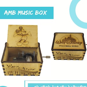 Caja de música It's a Small World • Regalo grabado de Mickey inspirado en Disney • Caja de madera personalizada para niños • Tamaño: pequeño