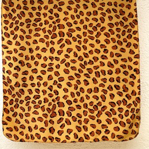Cheetah Tiger animal print / Vintage Rectangle Scarf / 61 Inch / Unique rare design / Gift Art / Good condition