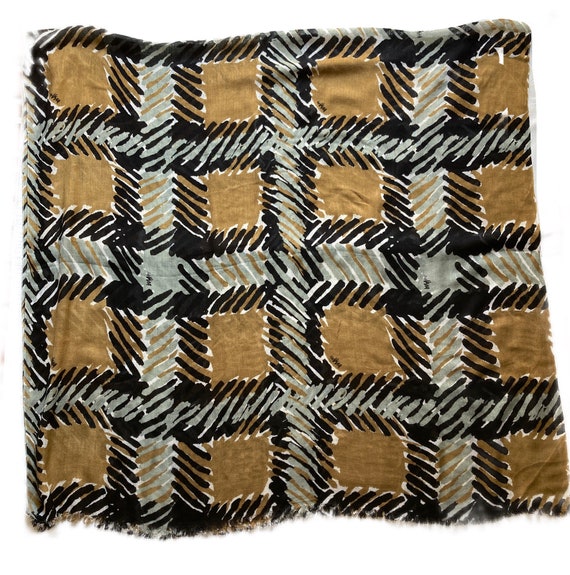 Vera Newmann Vintage large shawl Scarf Unique Des… - image 4